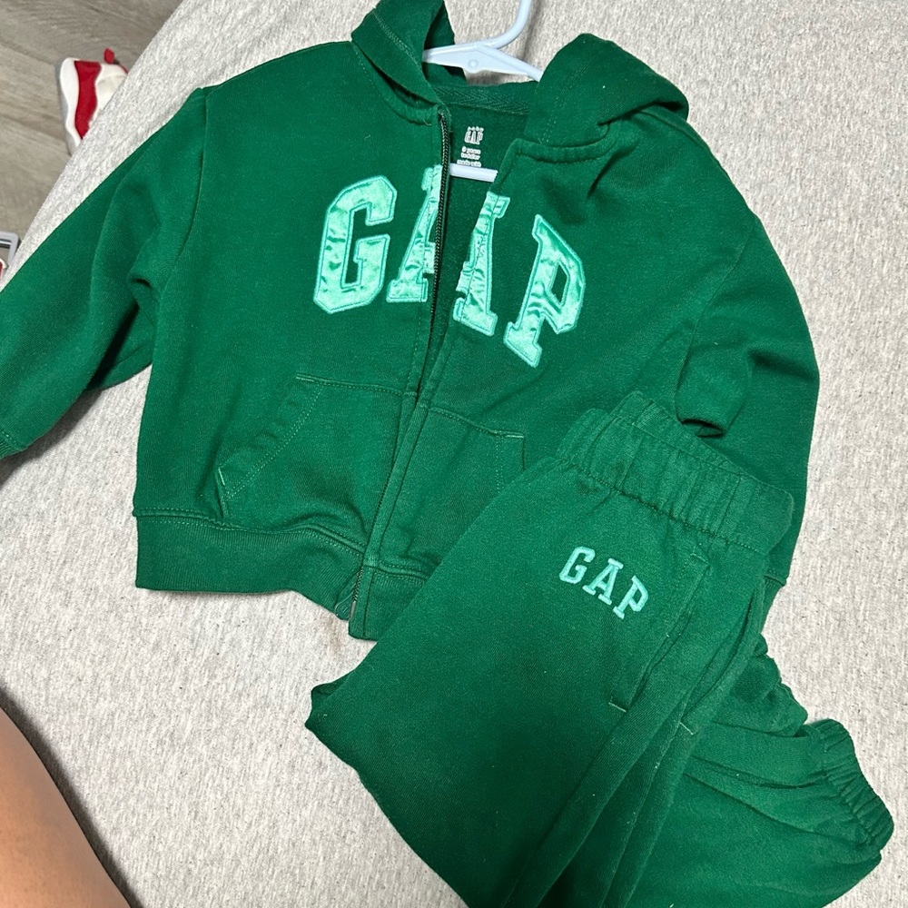 Toddler GAP set